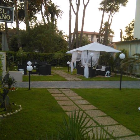Hotel Milano Marina di Pietrasanta Zewnętrze zdjęcie