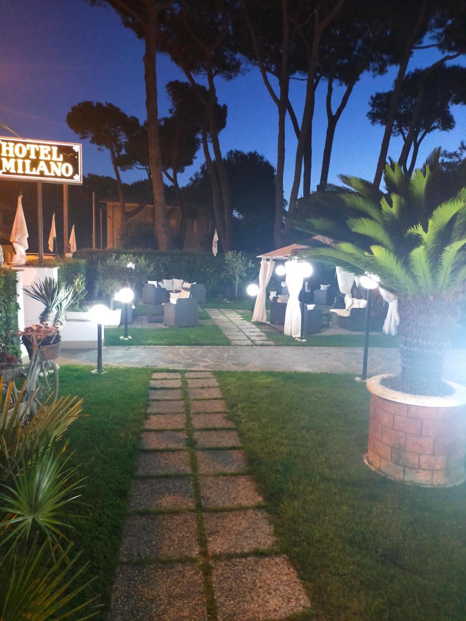 Hotel Milano Marina di Pietrasanta Zewnętrze zdjęcie