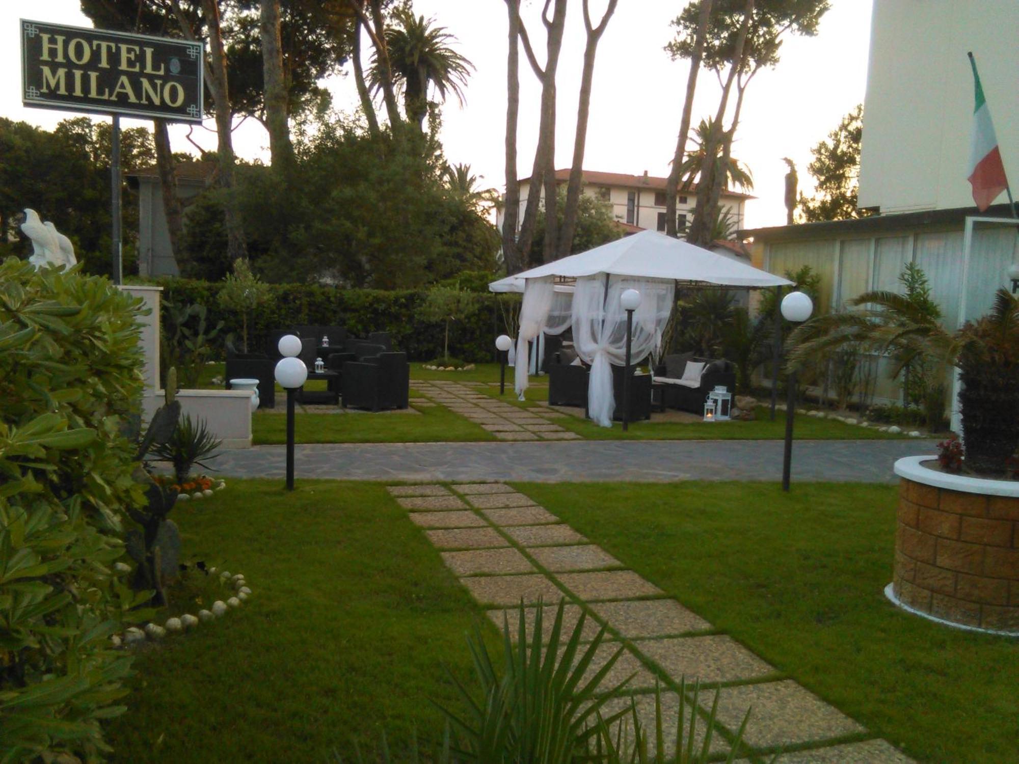 Hotel Milano Marina di Pietrasanta Zewnętrze zdjęcie