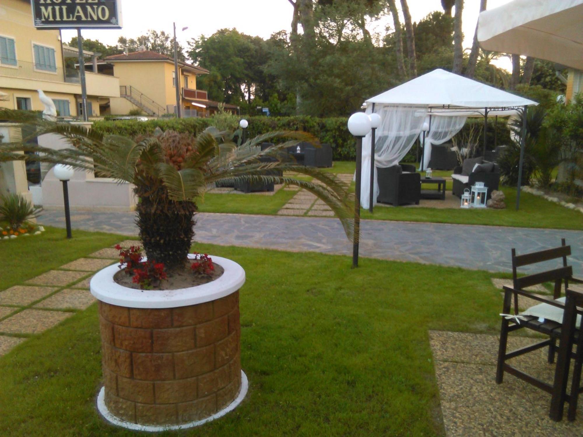 Hotel Milano Marina di Pietrasanta Zewnętrze zdjęcie